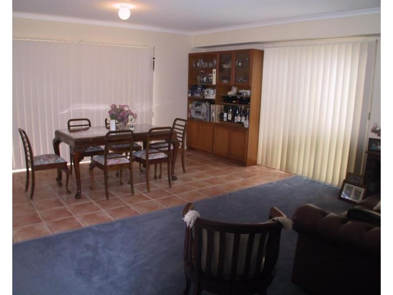 1/42 Woodside Drive, Rowville VIC 3178