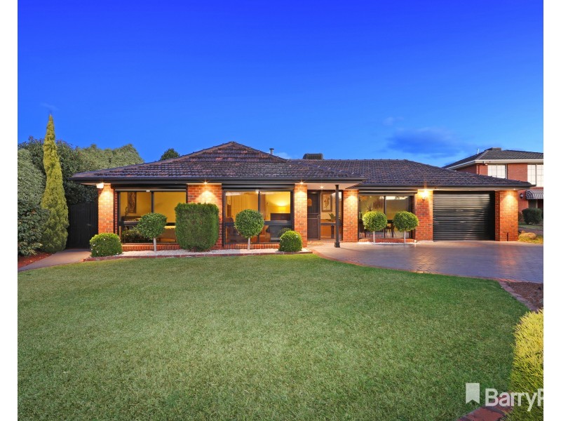 2 Coliban Close, Rowville VIC 3178