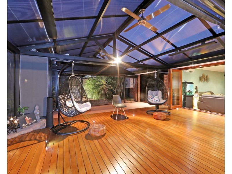 2 Coliban Close, Rowville VIC 3178