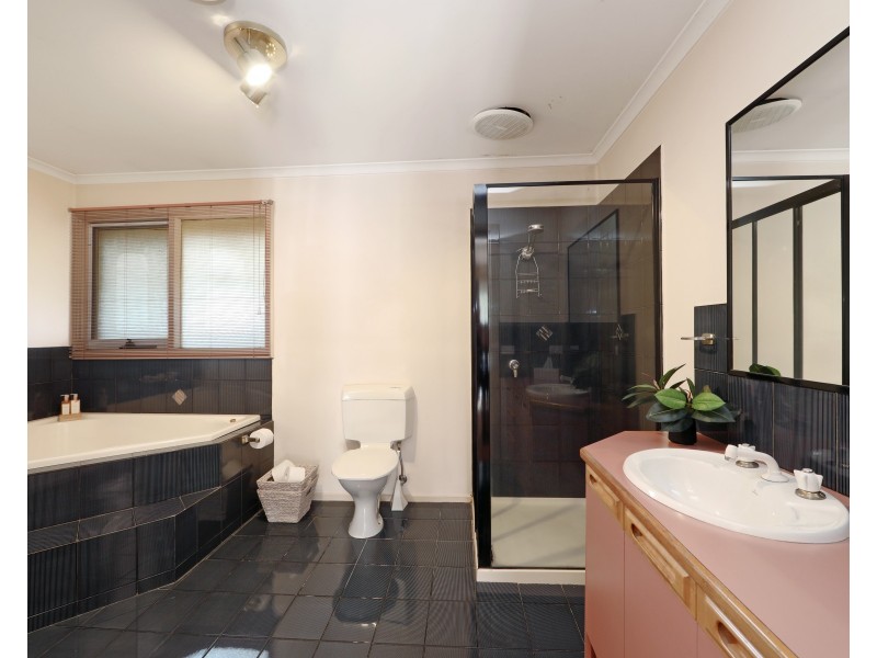 3 Gath Court, Rowville VIC 3178