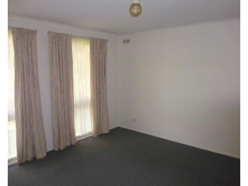 11 Paulette Court, Scoresby VIC 3179