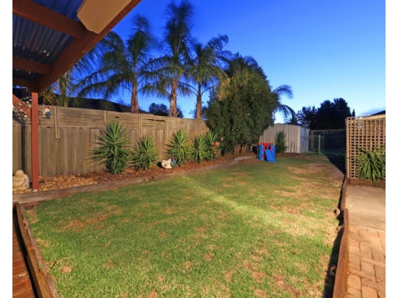 11 Glenlea Close, Rowville VIC 3178