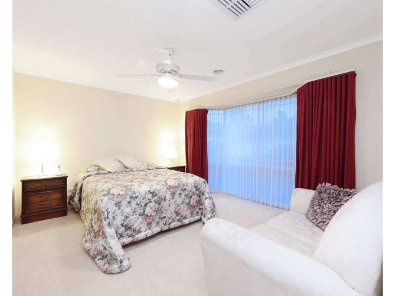 15 Georgia Mae Court, Rowville VIC 3178