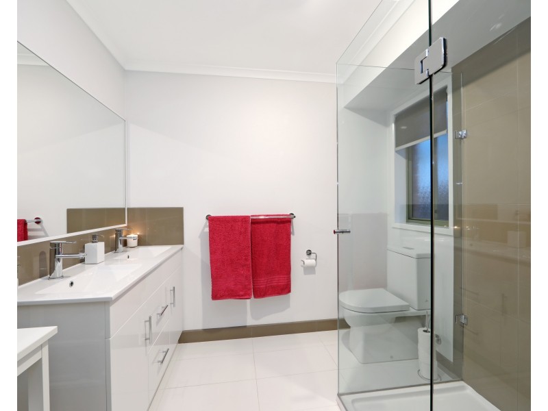 38 Liviana Drive, Rowville VIC 3178