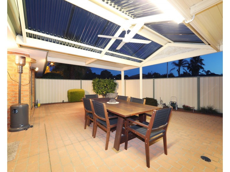 38 Liviana Drive, Rowville VIC 3178