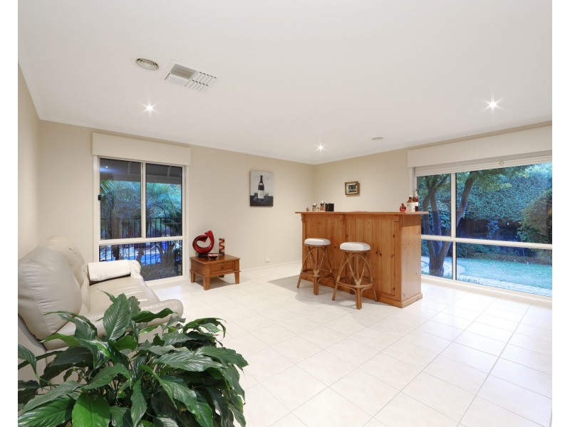 54 Grange Drive, Lysterfield VIC 3156