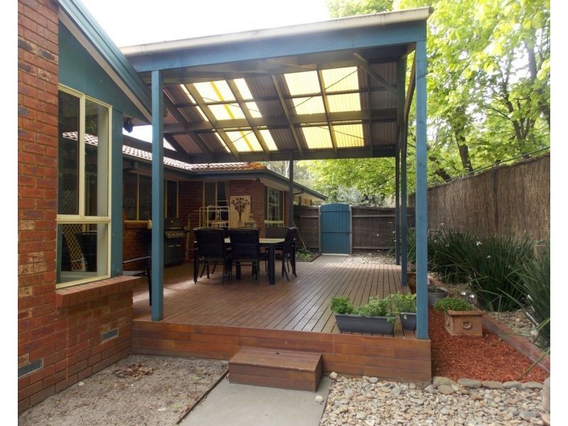 111 Major Crescent, Lysterfield VIC 3156