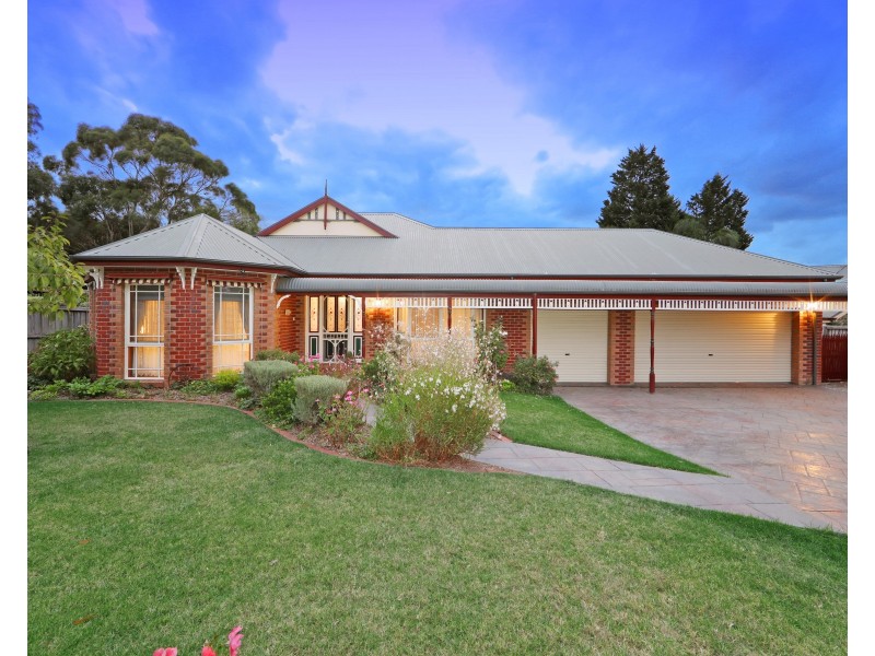 5 Ruby Close, Rowville VIC 3178
