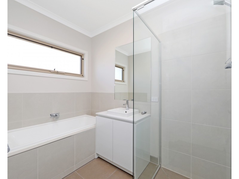 14B Norfolk Avenue, Wantirna South VIC 3152