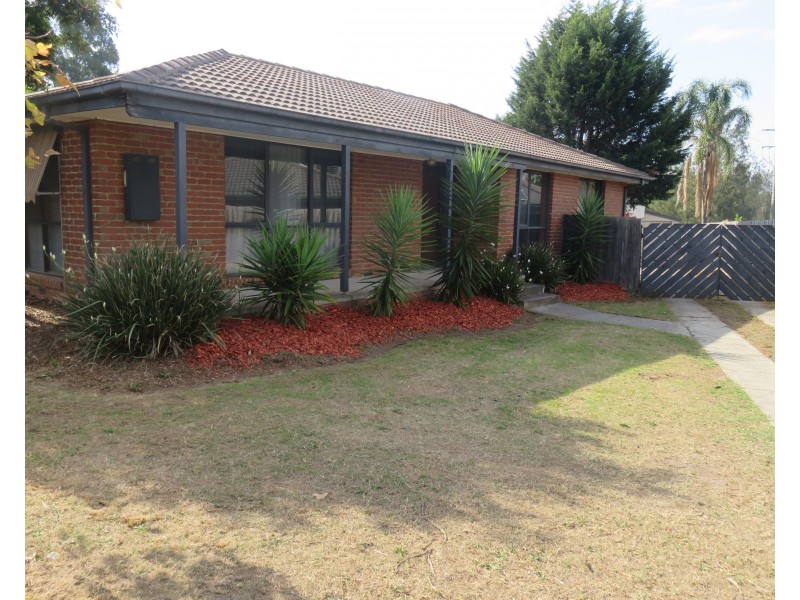4 Valleyview Drive, Rowville VIC 3178