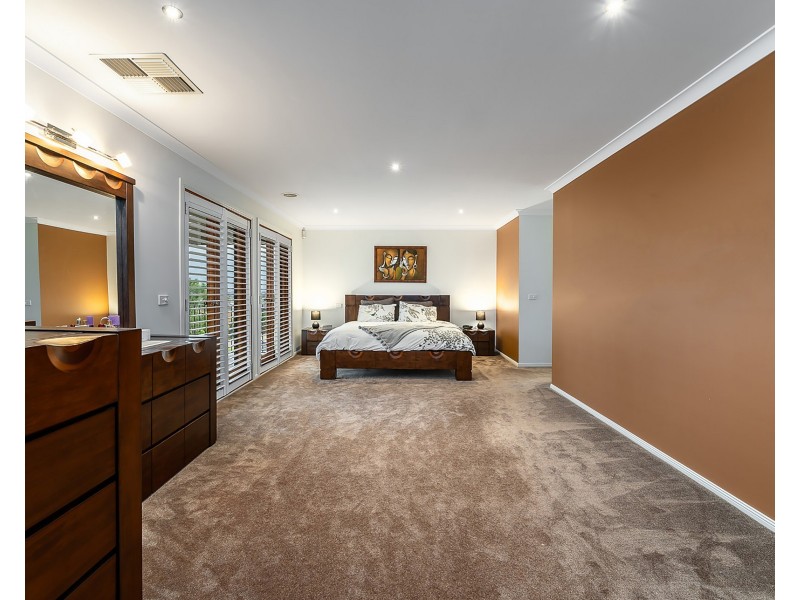 54 Viewgrand Rise, Lysterfield VIC 3156