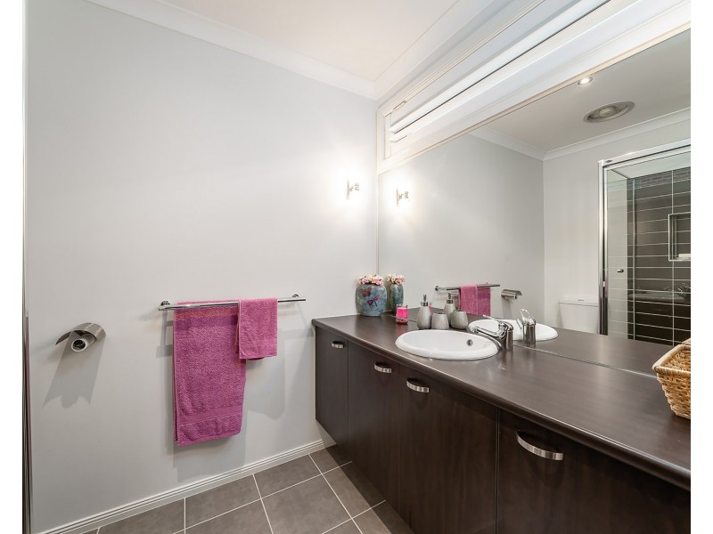 54 Viewgrand Rise, Lysterfield VIC 3156