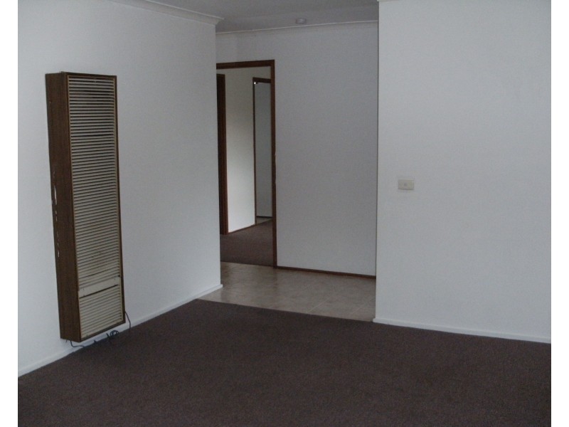 165 Dandelion Drive, Rowville VIC 3178