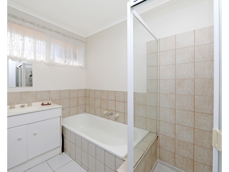 2/38 Avalon Road, Rowville VIC 3178