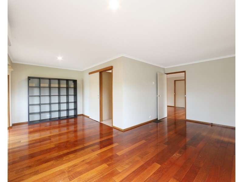 13 Taupo Crescent, Rowville VIC 3178