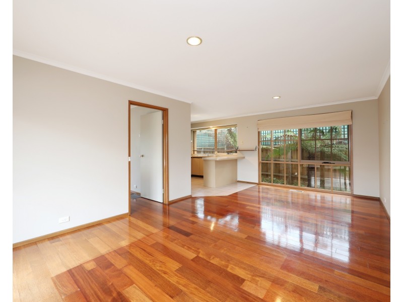 13 Taupo Crescent, Rowville VIC 3178