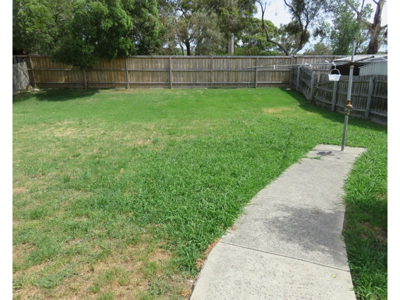 20 Lambourne Avenue, Rowville VIC 3178