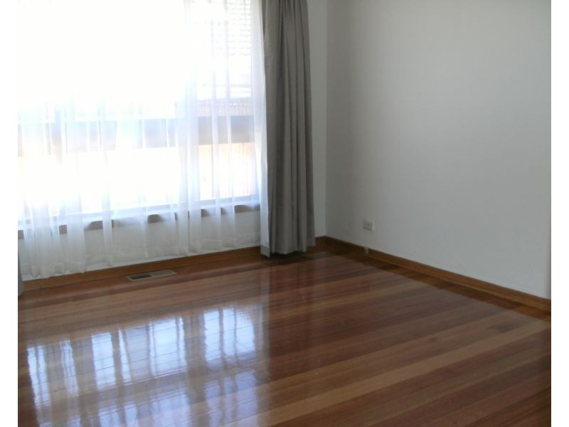 18 Carrara Rd, Rowville VIC 3178