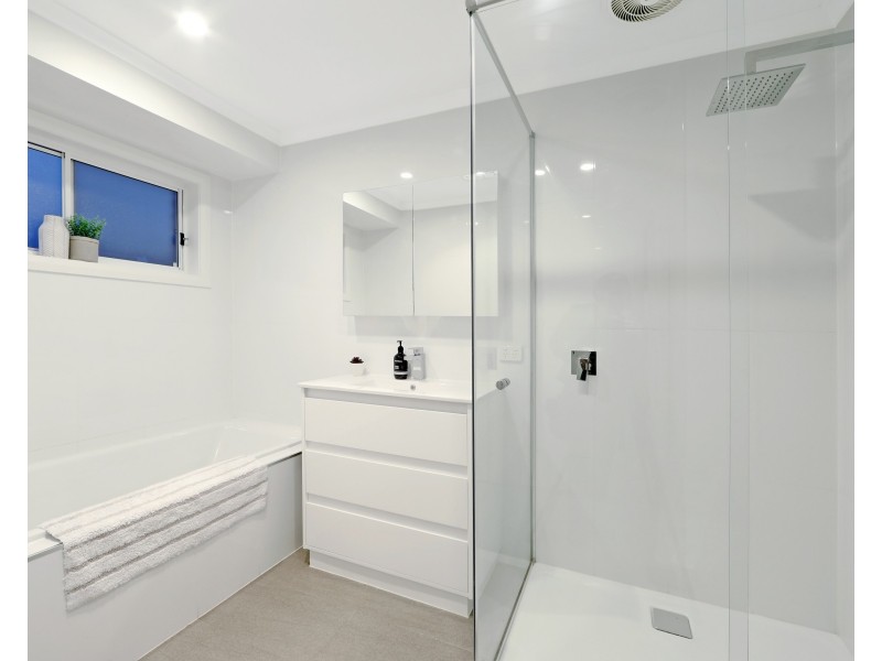 14 Leah Court, Rowville VIC 3178