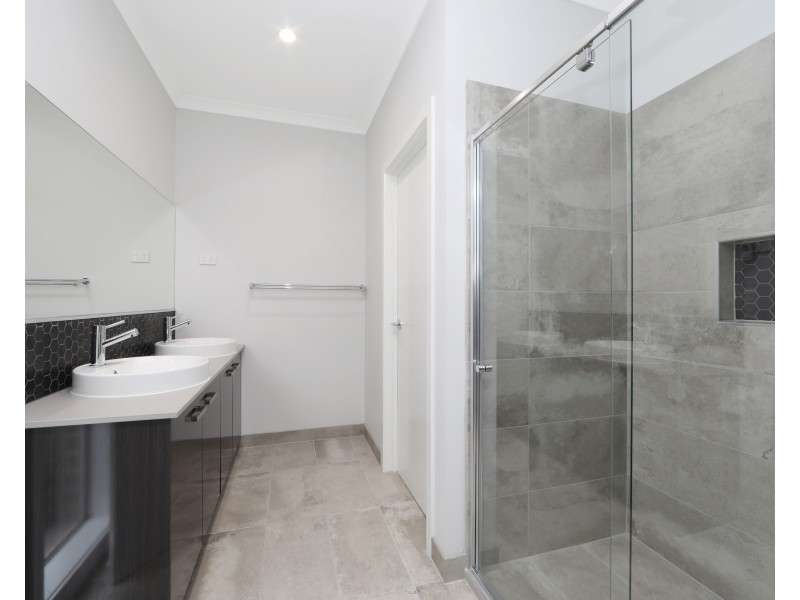 17 Salina Rise, Ferntree Gully VIC 3156