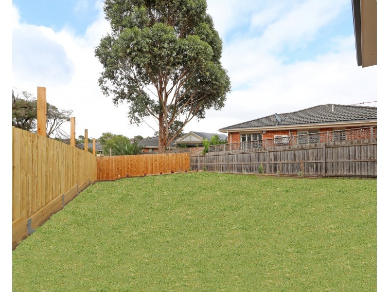 17 Salina Rise, Ferntree Gully VIC 3156