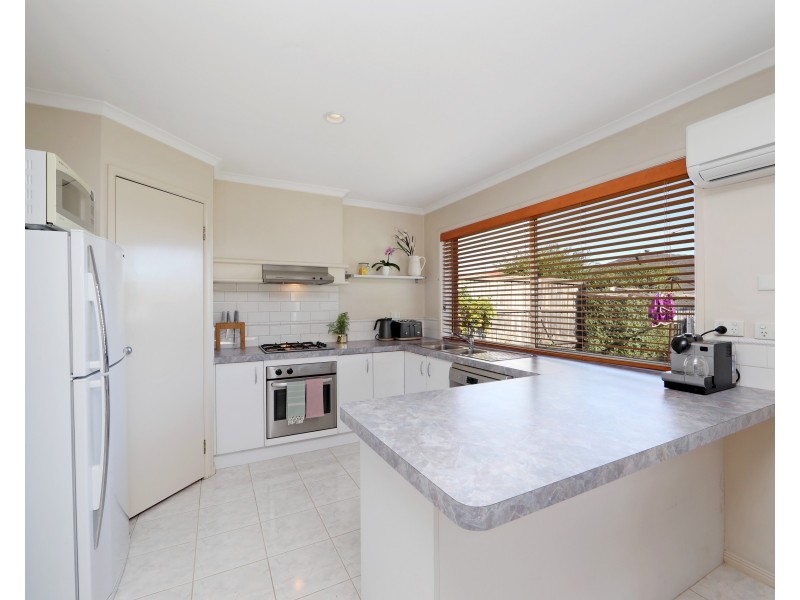 12 Georgia Mae Court, Rowville VIC 3178