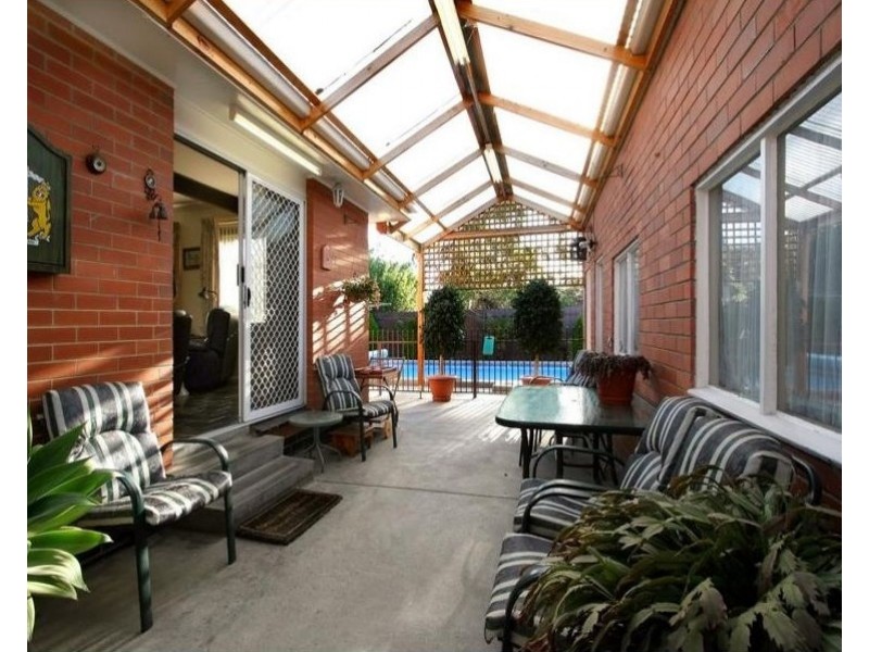 9 Ascot Court, Glen Waverley VIC 3150