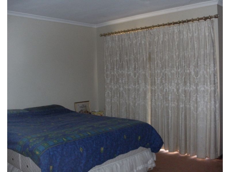 4 Tali Karng Close, Rowville VIC 3178