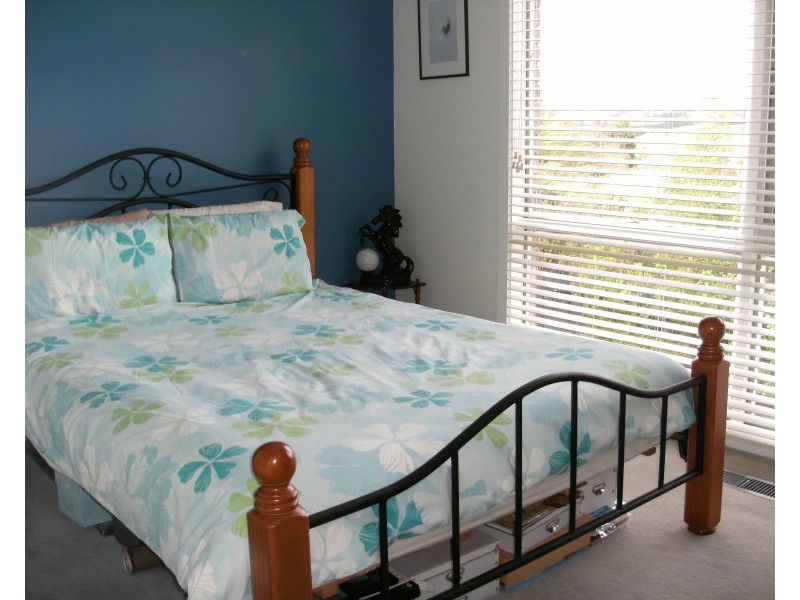 11 Ormonde Road, Ferntree Gully VIC 3156