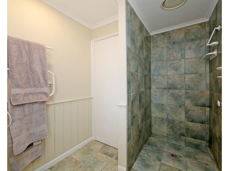 13 Corhanwarrabul Close, Rowville VIC 3178