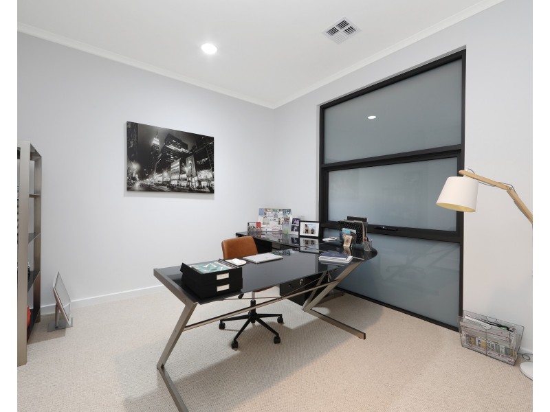 36 Major Crescent, Lysterfield VIC 3156