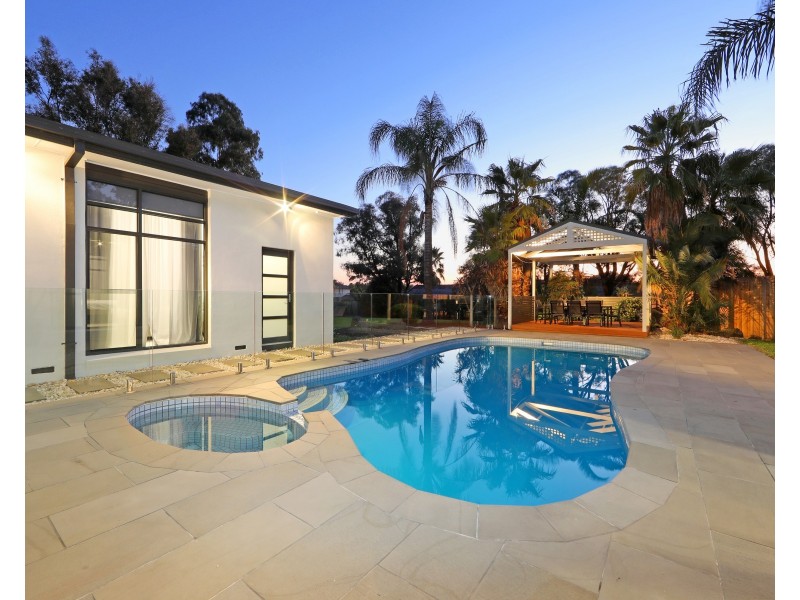 36 Major Crescent, Lysterfield VIC 3156