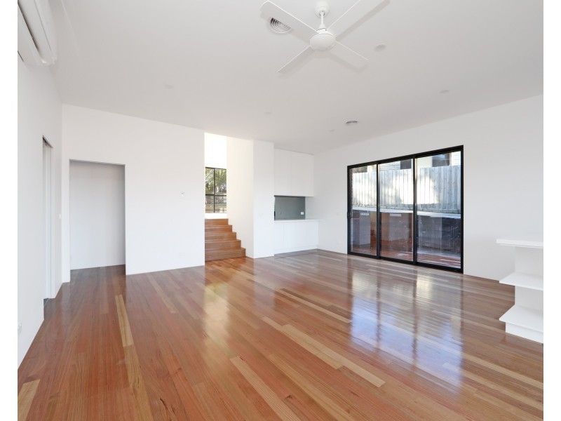 1/7 Blucher Street, Ferntree Gully VIC 3156