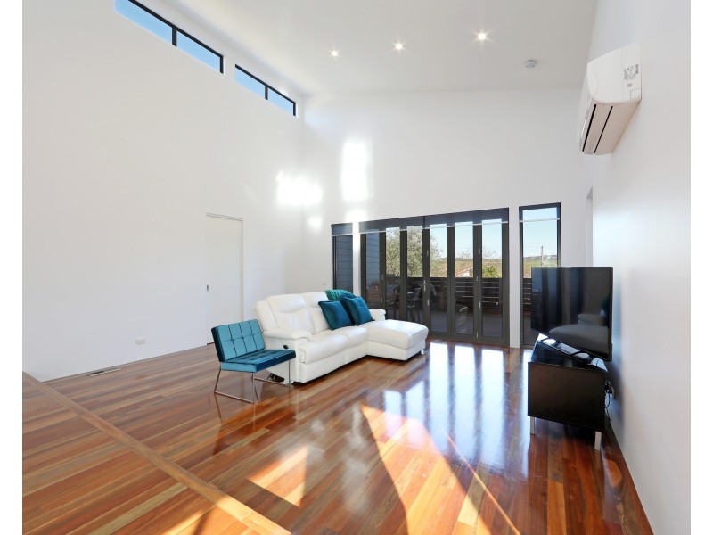 2/7 Blucher Street, Ferntree Gully VIC 3156