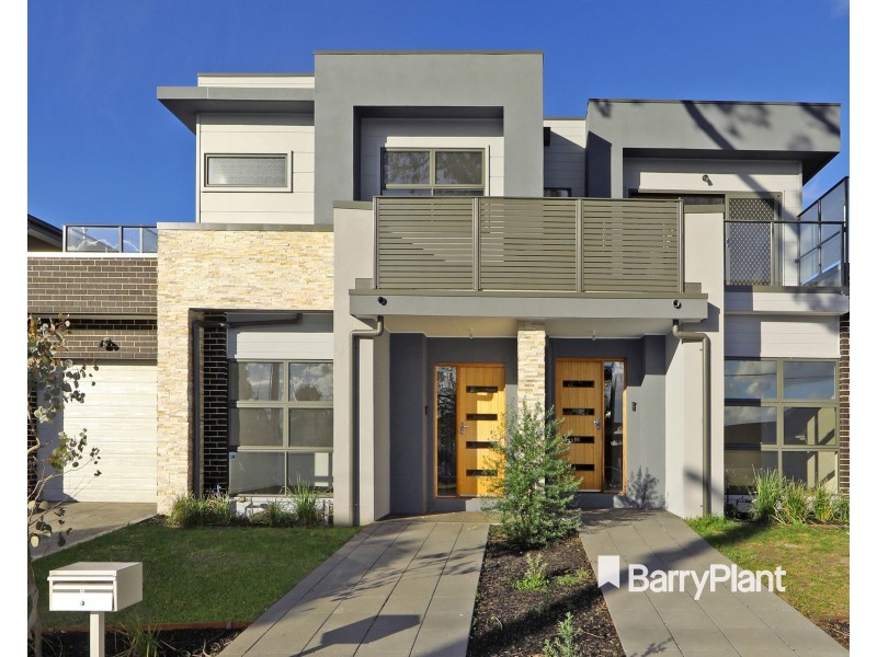 1&2/5 Stamford Crescent, Rowville VIC 3178