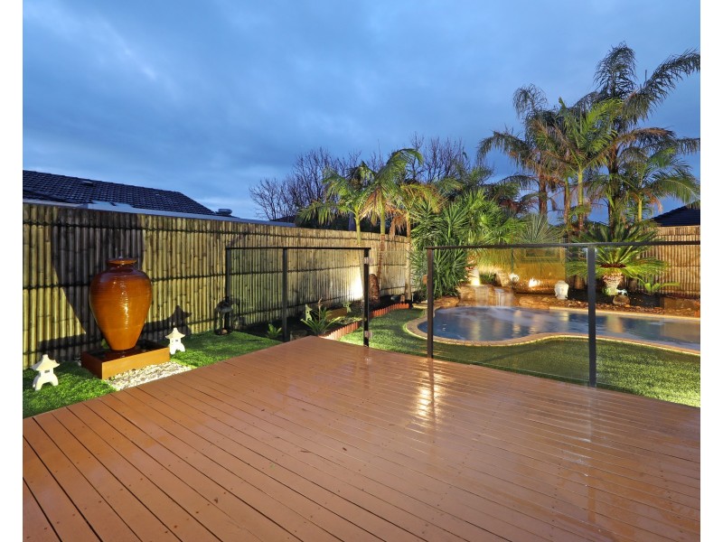 77 Langhorne Crescent, Rowville VIC 3178