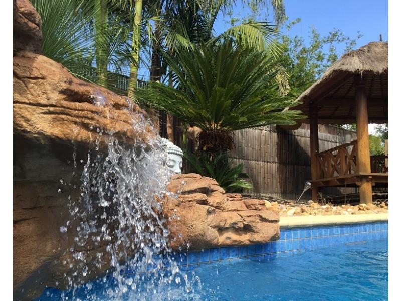 77 Langhorne Crescent, Rowville VIC 3178