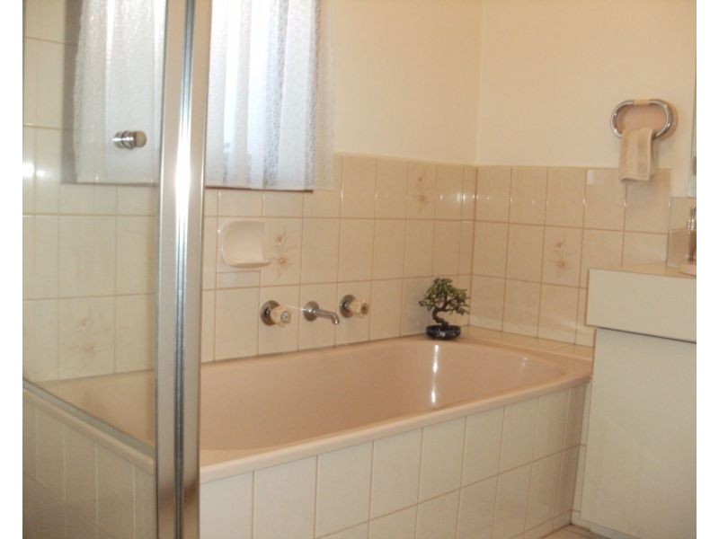 37 Wyandra Way, Rowville VIC 3178