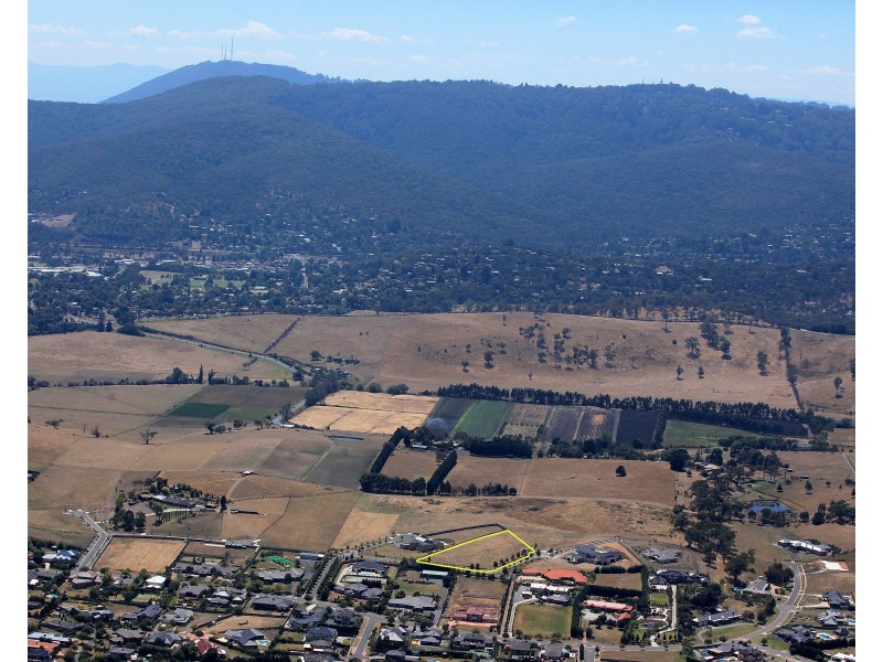 2 Carrington Court, Lysterfield VIC 3156