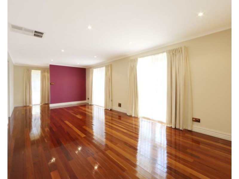 160 Taylors Lane, Rowville VIC 3178