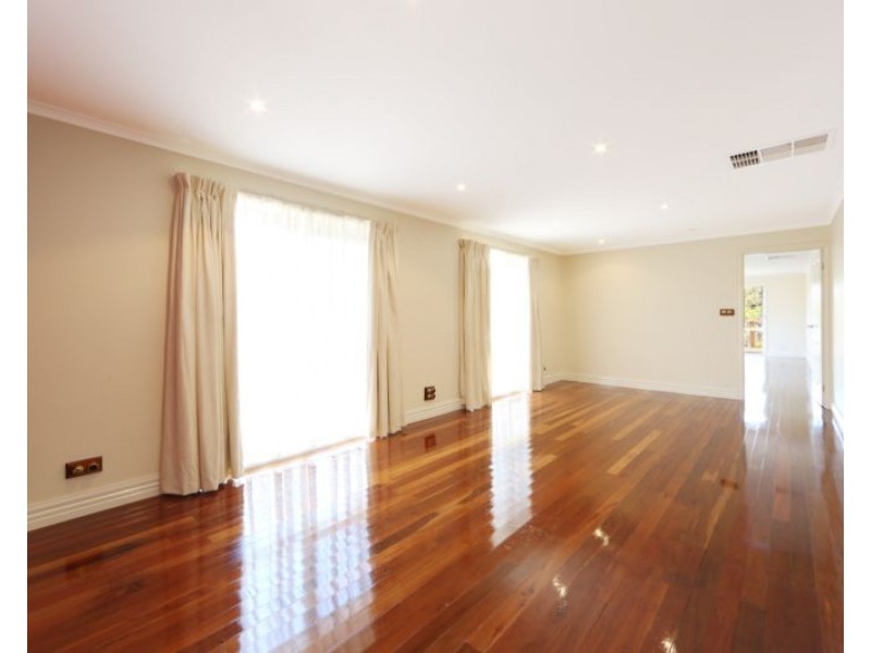 160 Taylors Lane, Rowville VIC 3178