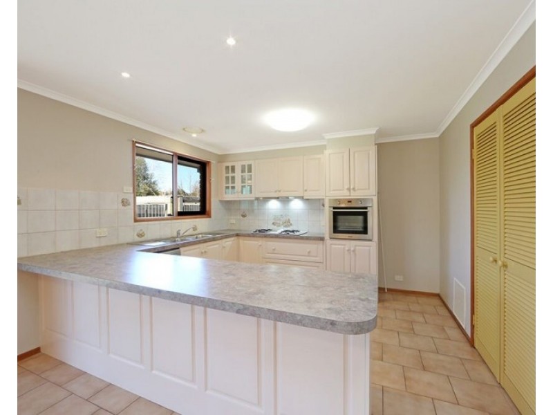 53 Severn Crescent, Rowville VIC 3178