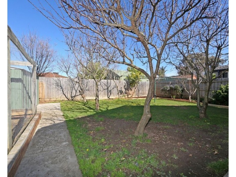 53 Severn Crescent, Rowville VIC 3178