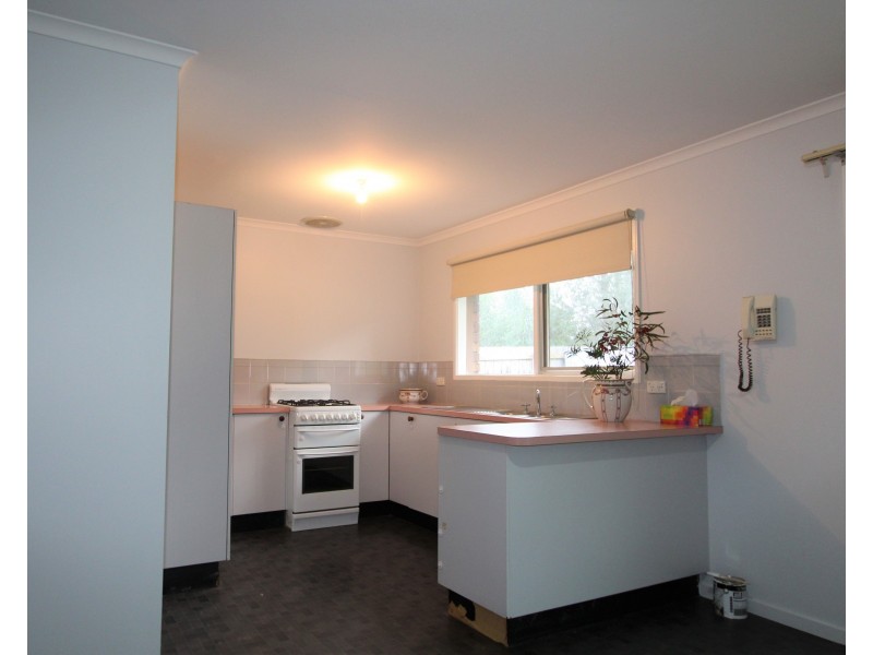 4 Tullaroop Court, Lysterfield VIC 3156