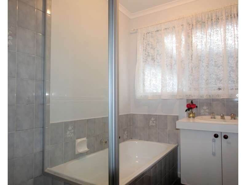 4 Tullaroop Court, Lysterfield VIC 3156