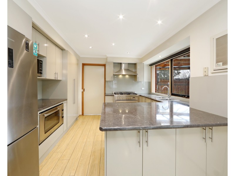 2 Nicholas Court, Lysterfield VIC 3156