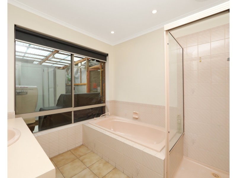 2 Nicholas Court, Lysterfield VIC 3156