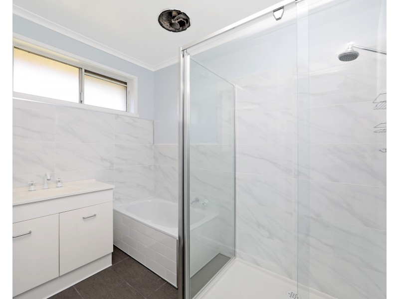 39 Waters Avenue, Upper Ferntree Gully VIC 3156