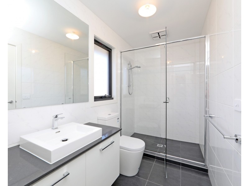 63 Verdant Street, Wantirna South VIC 3152