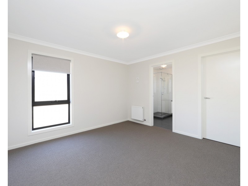 63 Verdant Street, Wantirna South VIC 3152